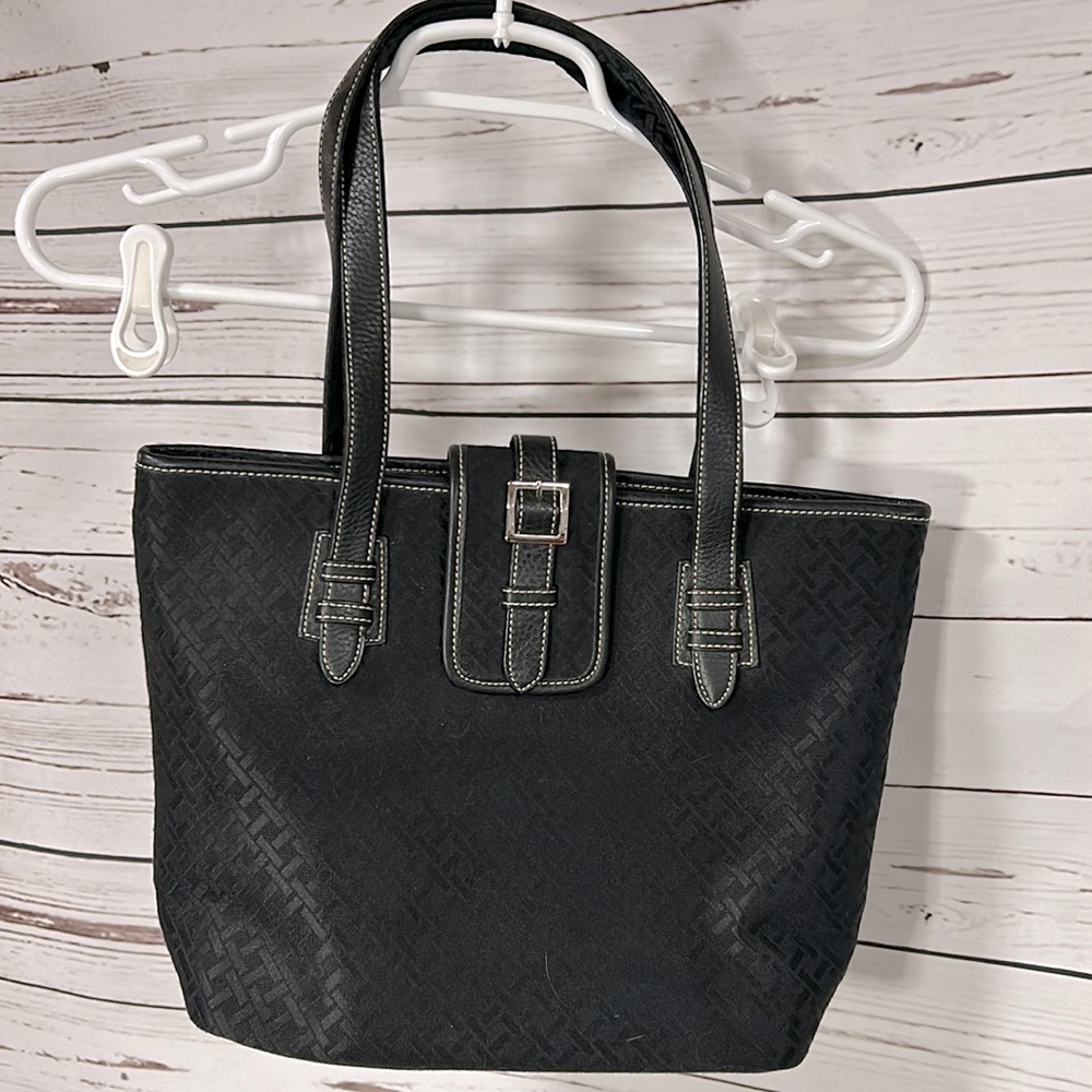 Talbots Hand Bag Classic Black  size: L11''x W4''x H10.7 Strap drop: 9.5''